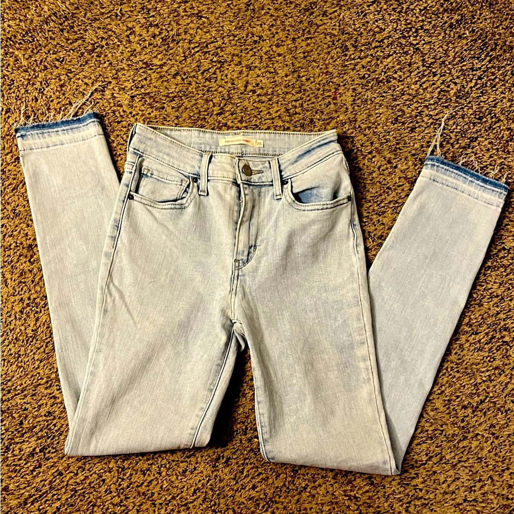LEVI 521 HIGH RISE SKINNY JEANS